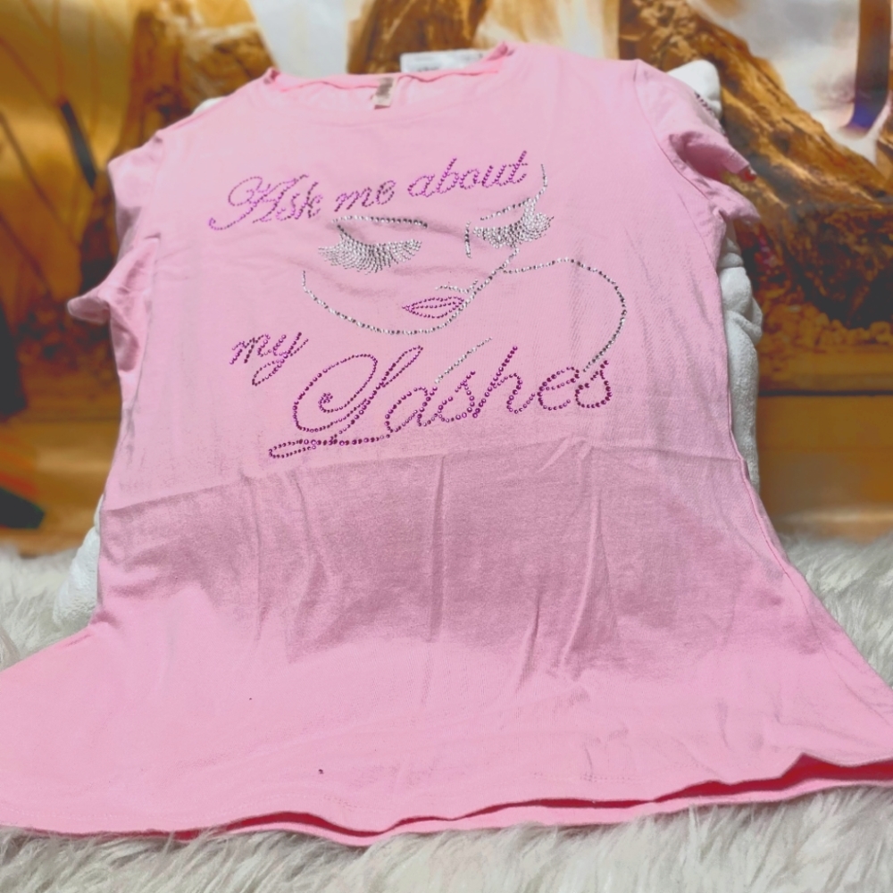 Lashes Tshirt